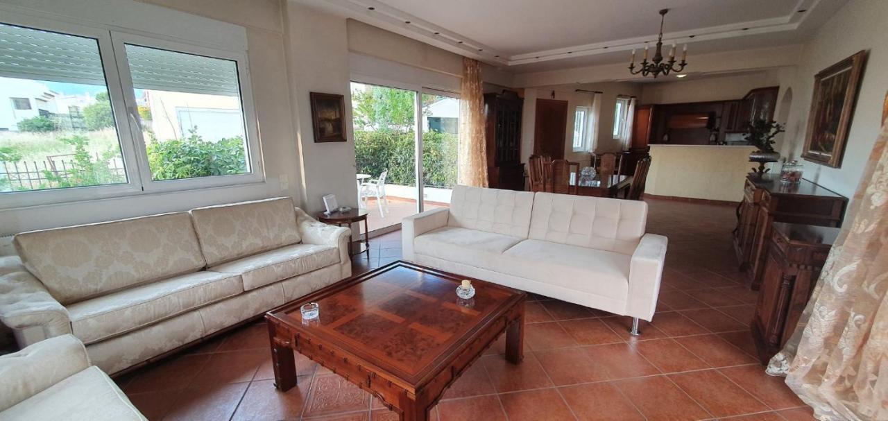 Athenian Luxury Villa In Glyfada ภายนอก รูปภาพ